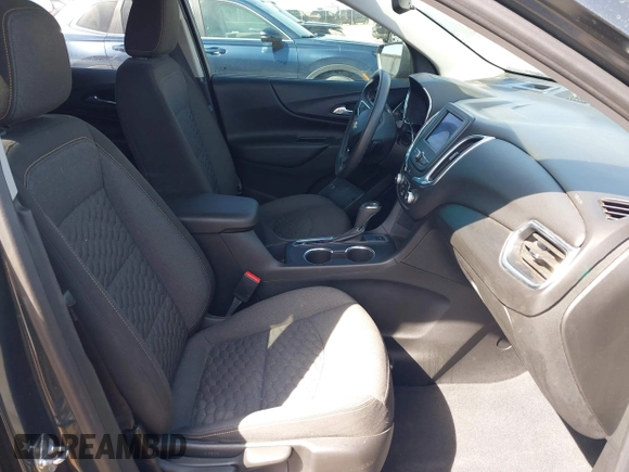 2020 Chevrolet Equinox LT with VIN 2GNAXUEV1L6207088, listed as a IAAI auction lot 41830542 with 65,836 mi miles. Bid and sale history available at carsss.com. Image 5.
