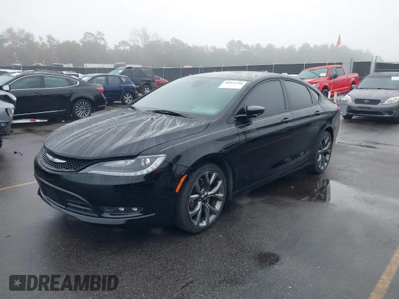 2015 Chrysler 200 S with VIN 1C3CCCBG5FN644092, listed as a IAAI auction lot 40822108 with 94,400 mi miles. Bid and sale history available at carsss.com. Image 2.