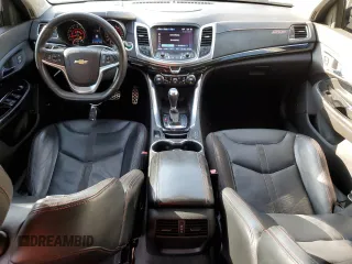 2014 Chevrolet SS z VIN 6G3F15RW0EL931263, wystawiony jako Copart lot #71914604 z przebiegiem Nie podano mil oraz Szkoda całkowita • Salvage title. Historia ofert i sprzedaży dostępna na DreamBid. Obrazek 8.
