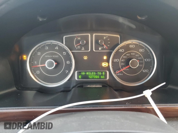 2008 Ford Taurus SEL with VIN 1FAHP24W68G157291, listed as a Copart auction lot 83709044 with 127,366 mi miles and Salvage Title. Bid and sale history available at carsss.com. Image 9.