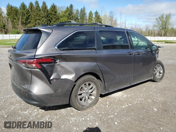 2022 Toyota Sienna LE z VIN 5TDKSKFC6NS063429, wystawiony jako Copart lot #54986965 z przebiegiem Nie podano mil oraz Szkody całkowita. Historia ofert i sprzedaży dostępna na DreamBid. Obrazek 3.