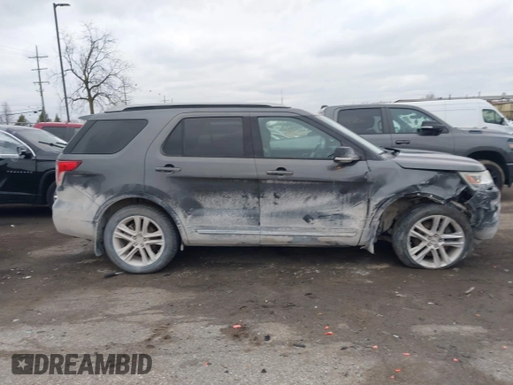 2016 Ford Explorer XLT with VIN 1FM5K8D82GGC84761, listed as a IAAI auction lot 41865916 with 226,883 mi miles and . Bid and sale history available at DreamBid. Image 13.