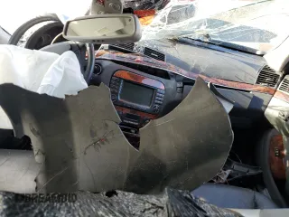2006 Mercedes-Benz S 500 z VIN WDBNG84J56A469198, wystawiony jako Copart lot #82806504 z przebiegiem Nie podano mil oraz Szkoda całkowita • Salvage title. Historia ofert i sprzedaży dostępna na DreamBid. Obrazek 8.