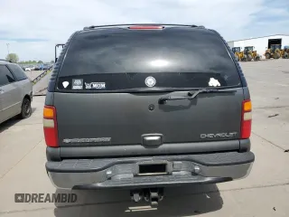 2000 Chevrolet Suburban LT with VIN 3GNFK16T0YG201987, listed as a Copart auction lot 52521885 with 282,794 mi miles and Salvage Title. Bid and sale history available at carsss.com. Image 6.