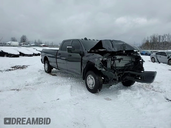 2024 Ram 2500 Tradesman with VIN 3C6UR4HJ7RG300646, listed as a Copart auction lot 82563584 with 761 mi miles and Salvage Title. Bid and sale history available at carsss.com. Image 14.