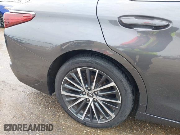 2022 Lexus ES 350 z VIN 58ADZ1B12NU125587, wystawiony jako IAAI lot #41293742 z przebiegiem 52 570 mil mil oraz . Historia ofert i sprzedaży dostępna na DreamBid. Obrazek 6.