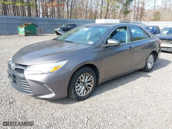 2017 Toyota Camry XLE with VIN 4T1BF1FK7HU640132, listed as a IAAI auction lot 41734080 with 59,359 mi miles. Bid and sale history available at carsss.com. Image 2.