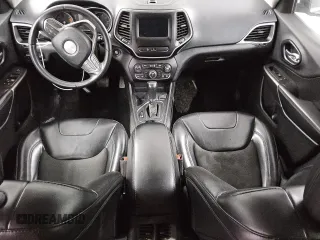2020 Jeep Cherokee Latitude Plus with VIN 1C4PJLLB6LD653472, listed as a Copart auction lot 50411365 with 124,914 mi miles and Clean Title. Bid and sale history available at carsss.com. Image 8.