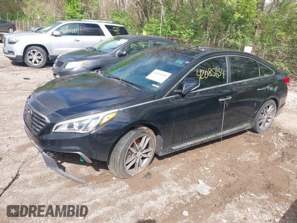 2015 Hyundai Sonata 2.0T Sport with VIN 5NPE34AB2FH068154, listed as a IAAI auction lot 42085654 with 77,824 mi miles. Bid and sale history available at carsss.com. Image 18.