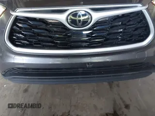 2021 Toyota Highlander L with VIN 5TDBZRBH4MS123650, listed as a IAAI auction lot 42726469 with 92,877 mi miles and . Bid and sale history available at DreamBid. Image 17.