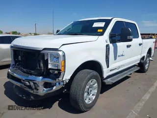 2023 Ford F-250 XL with VIN 1FT7W2BT2PEE13065, listed as a IAAI auction lot 42499481 with 21,948 mi miles and . Bid and sale history available at DreamBid. Image 6.