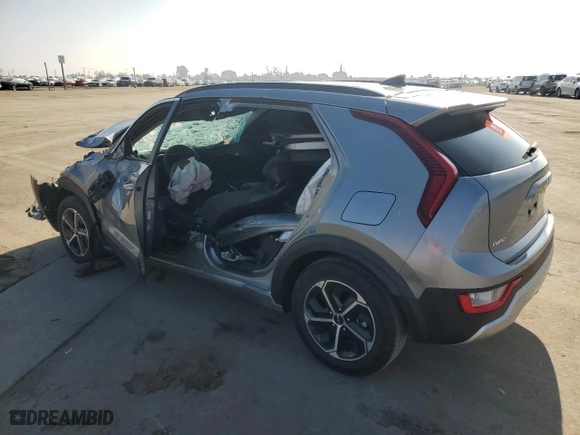 2023 Kia Niro LX with VIN KNDCP3LEXP5098131, listed as a Copart auction lot 83912214 with 0 mi miles and Salvage Title. Bid and sale history available at carsss.com. Image 2.