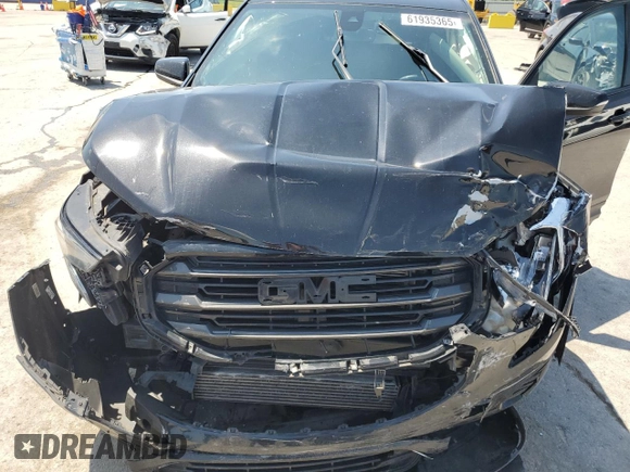 2020 GMC Terrain SLE with VIN 3GKALMEV9LL296364, listed as a Copart auction lot 61935365 with 146,551 mi miles and Salvage title. Bid and sale history available at DreamBid. Image 12.
