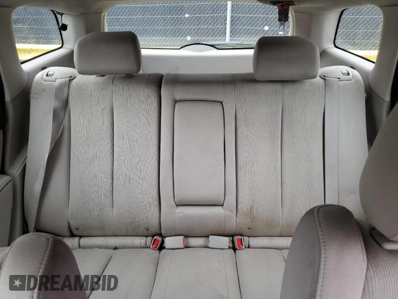 2011 Mazda CX-7 i SV z VIN JM3ER2A51B0380347, wystawiony jako Copart lot #50992345 z przebiegiem 141 713 mil mil oraz Nie do naprawy • Non repairable. Historia ofert i sprzedaży dostępna na DreamBid. Obrazek 10.