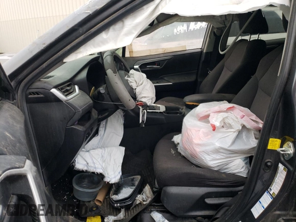 2019 Toyota RAV4 XLE with VIN 2T3P1RFV8KC008141, listed as a Copart auction lot 88732985 with Not Provided miles and Salvage Title. Bid and sale history available at DreamBid. Image 7.