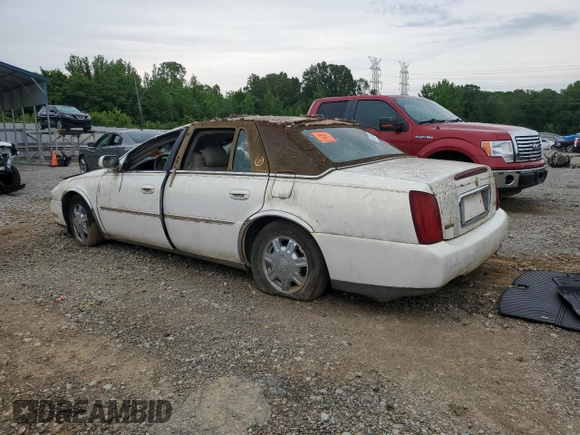 2004 Cadillac DeVille z VIN 1G6KD54Y24U186197, wystawiony jako Copart lot #54191045 z przebiegiem Nie podano mil oraz Szkody całkowita. Historia ofert i sprzedaży dostępna na DreamBid. Obrazek 2.