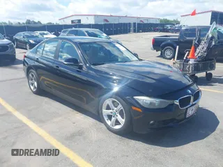 2013 BMW 3 Series 328i xDrive with VIN WBA3B5C58DF138736, listed as a IAAI auction lot 41981208 with 113,510 mi miles. Bid and sale history available at carsss.com. Image 1.