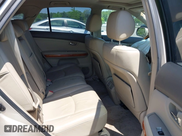 2004 Lexus RX 330 with VIN 2T2HA31U24C006277, listed as a IAAI auction lot 42019822 with 209,423 mi miles. Bid and sale history available at carsss.com. Image 8.