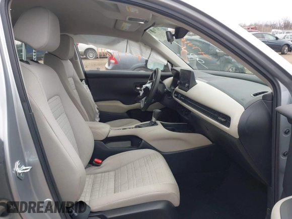 2024 Honda HR-V LX with VIN 3CZRZ2H35RM701709, listed as a IAAI auction lot 41741211 with 53,942 mi miles and . Bid and sale history available at DreamBid. Image 5.