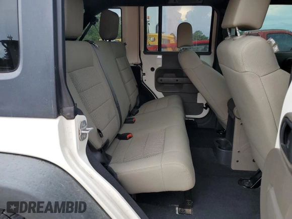 2008 Jeep Wrangler Unlimited Rubicon with VIN 1J8GA69198L547152, listed as a Copart auction lot 61539585 with 158,949 mi miles and Salvage title. Bid and sale history available at DreamBid. Image 11.