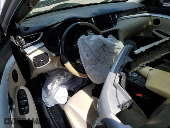 2019 Infiniti QX50 Luxe z VIN 3PCAJ5M34KF140172, wystawiony jako Copart lot #54105675 z przebiegiem Nie podano mil oraz Szkoda całkowita • Salvage title. Historia ofert i sprzedaży dostępna na DreamBid. Obrazek 8.