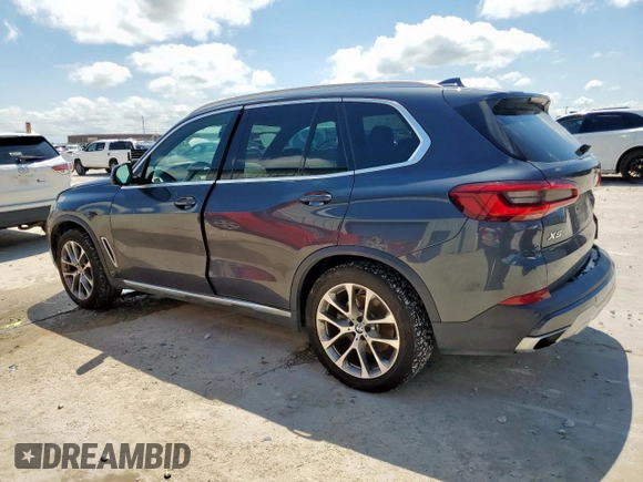 2020 BMW X5 sDrive40i with VIN 5UXCR4C01L9B35432, listed as a Copart auction lot 54367635 with 63,077 mi miles and Salvage title. Bid and sale history available at DreamBid. Image 2.