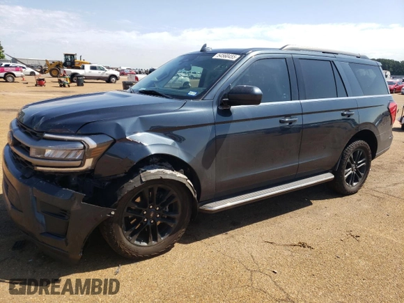 2023 Ford Expedition XLT z VIN 1FMJU1H83PEA45953, wystawiony jako Copart lot #54560455 z przebiegiem 68 528 mil mil oraz Szkoda całkowita • Salvage title. Historia ofert i sprzedaży dostępna na DreamBid. Obrazek 1.