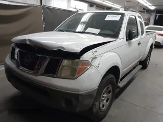 2005 Nissan Frontier XE with VIN 1N6BD06T95C449579, listed as a IAAI auction lot 41996897 with 194,404 mi miles and . Bid and sale history available at DreamBid. Image 2.