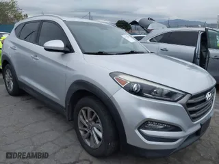 2016 Hyundai Tucson SE with VIN KM8J33A47GU242183, listed as a IAAI auction lot 41772964 with 97,527 mi miles. Bid and sale history available at carsss.com. Image 1.