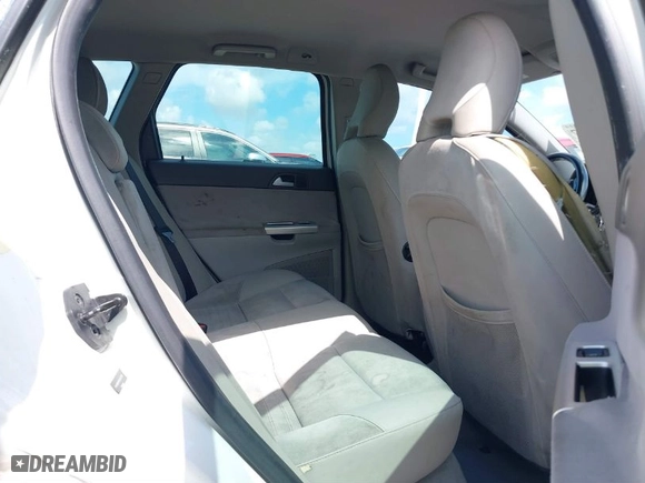 2010 Volvo V50 with VIN YV1382MW1A2553319, listed as a IAAI auction lot 39823937 with 317,330 mi miles. Bid and sale history available at carsss.com. Image 8.
