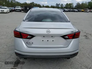 2019 Nissan Altima SR with VIN 1N4BL4CV1KC259036, listed as a Copart auction lot 50572145 with 113,330 mi miles and Salvage Title. Bid and sale history available at DreamBid. Image 6.