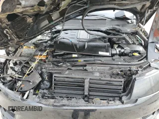 2020 Land Rover Range Rover Sport HSE Dynamic z VIN SALWR2SE7LA711142, wystawiony jako Copart lot #50208315 z przebiegiem Nie podano mil oraz Nie do naprawy • Non repairable. Historia ofert i sprzedaży dostępna na DreamBid. Obrazek 13.