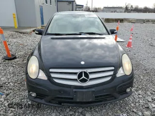2008 Mercedes-Benz R-Class 3.5L with VIN 4JGCB65E68A077035, listed as a Copart auction lot 42997415 with 174,340 mi miles and Salvage Title. Bid and sale history available at carsss.com. Image 5.