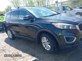 2017 Kia Sorento LX with VIN 5XYPG4A31HG264635, listed as a IAAI auction lot 42181056 with 163,493 mi miles and . Bid and sale history available at carsss.com. Image 13.