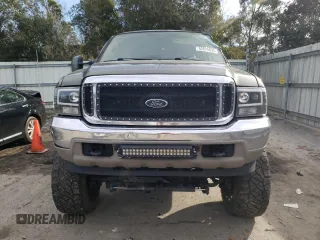 2003 Ford Super Duty F-250 XL with VIN 1FTNW21PX3ED15505, listed as a Copart auction lot 42874635 with 227,189 mi miles and Salvage Title. Bid and sale history available at carsss.com. Image 5.
