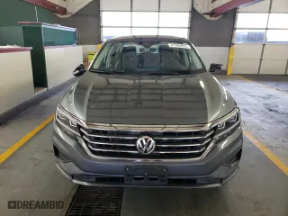 2021 Volkswagen Passat 2.0T SE with VIN 1VWSA7A38MC009036, listed as a Copart auction lot 47504023 with 34,803 mi miles. Bid and sale history available at carsss.com. Image 5.