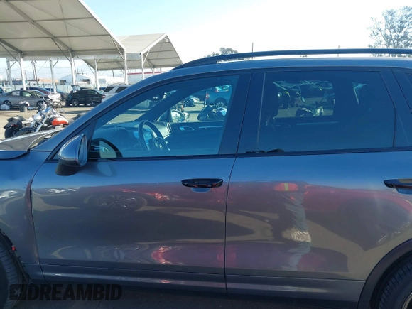 2018 Porsche Cayenne S with VIN WP1AB2A28JLA60472, listed as a IAAI auction lot 41291293 with 48,260 mi miles and . Bid and sale history available at DreamBid. Image 15.