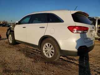 2018 Kia Sorento LX V6 with VIN 5XYPG4A50JG338876, listed as a Copart auction lot 46427745 with 121,427 mi miles and Salvage Title. Bid and sale history available at carsss.com. Image 2.
