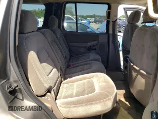 2002 Ford Explorer XLT с VIN 1FMZU63K02UD60484, выставлен на аукционе Copart как лот 57125655 с пробегом 288 869 миль миль и Списание • Salvage title. История ставок и продаж доступна на DreamBid. Изображение 11.