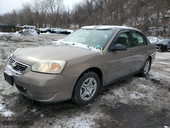 2008 Chevrolet Malibu Classic LS w/1FL with VIN 1G1ZS58F28F127566, listed as a Copart auction lot 44581665 with 98,792 mi miles and Salvage Title. Bid and sale history available at carsss.com. Image 1.
