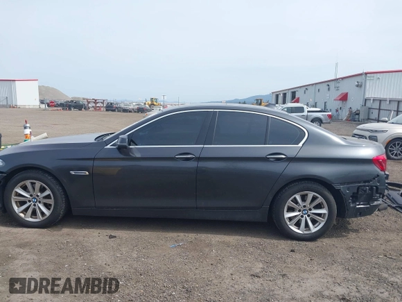2014 BMW 5 Series 528i xDrive with VIN WBA5A7C55ED617099, listed as a IAAI auction lot 42003348 with 85,262 mi miles and . Bid and sale history available at DreamBid. Image 15.
