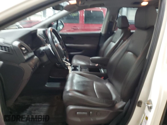 2019 Honda Odyssey EX-L z VIN 5FNRL6H74KB028844, wystawiony jako Copart lot #45184545 z przebiegiem 146 588 mil mil oraz Szkoda całkowita • Salvage title. Historia ofert i sprzedaży dostępna na DreamBid. Obrazek 7.