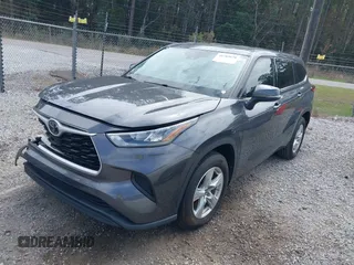 2020 Toyota Highlander L z VIN 5TDCZRAH2LS512145, wystawiony jako IAAI lot #41783670 z przebiegiem 53 919 mil mil oraz . Historia ofert i sprzedaży dostępna na DreamBid. Obrazek 18.