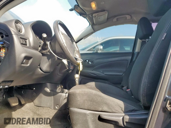 2017 Nissan Versa SV z VIN 3N1CN7AP2HL857375, wystawiony jako Copart lot #57678945 z przebiegiem 106 571 mil mil oraz Szkoda całkowita • Salvage title. Historia ofert i sprzedaży dostępna na DreamBid. Obrazek 7.