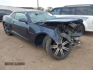 2012 Chevrolet Camaro 2LS z VIN 2G1FA1E30C9197027, wystawiony jako IAAI lot #41954626 z przebiegiem 159 699 mil mil oraz . Historia ofert i sprzedaży dostępna na DreamBid. Obrazek 1.