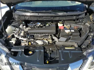 2017 Nissan Rogue S с VIN 5N1AT2MT6HC827311, выставлен на аукционе Copart как лот 56909935 с пробегом 135 120 миль миль и Списание • Salvage title. История ставок и продаж доступна на DreamBid. Изображение 12.