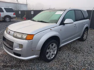 2004 Saturn VUE V6 with VIN 5GZCZ63494S843028, listed as a IAAI auction lot 41478825 with 237,742 mi miles. Bid and sale history available at carsss.com. Image 2.