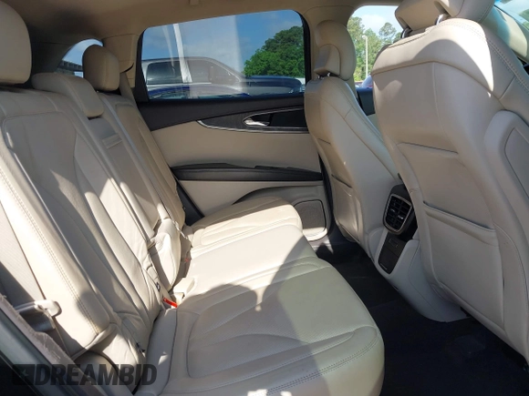 2016 Lincoln MKX Reserve with VIN 2LMTJ6LP9GBL27835, listed as a IAAI auction lot 42175905 with 87,541 mi miles. Bid and sale history available at carsss.com. Image 8.