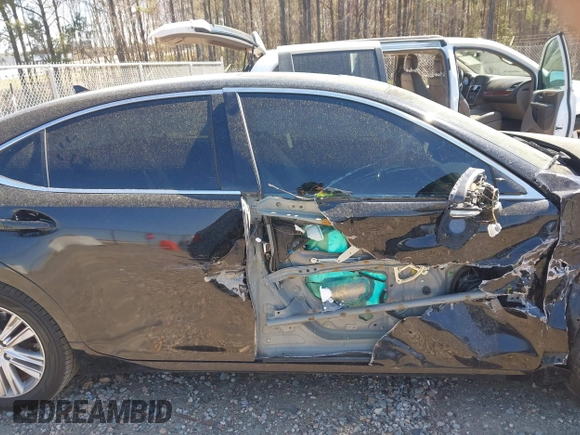 2014 Lexus ES 350 with VIN JTHBK1GG6E2087733, listed as a IAAI auction lot 41872498 with 191,347 mi miles. Bid and sale history available at carsss.com. Image 13.