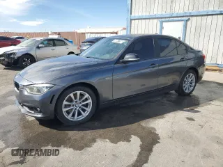 2018 BMW 3 Series 320i xDrive with VIN WBA8A3C51JA499876, listed as a Copart auction lot 49897755 with 0 mi miles and Clean Title. Bid and sale history available at carsss.com. Image 1.